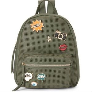 ❤️VEGAN❤️ Leather Bag/Backpack With Pins